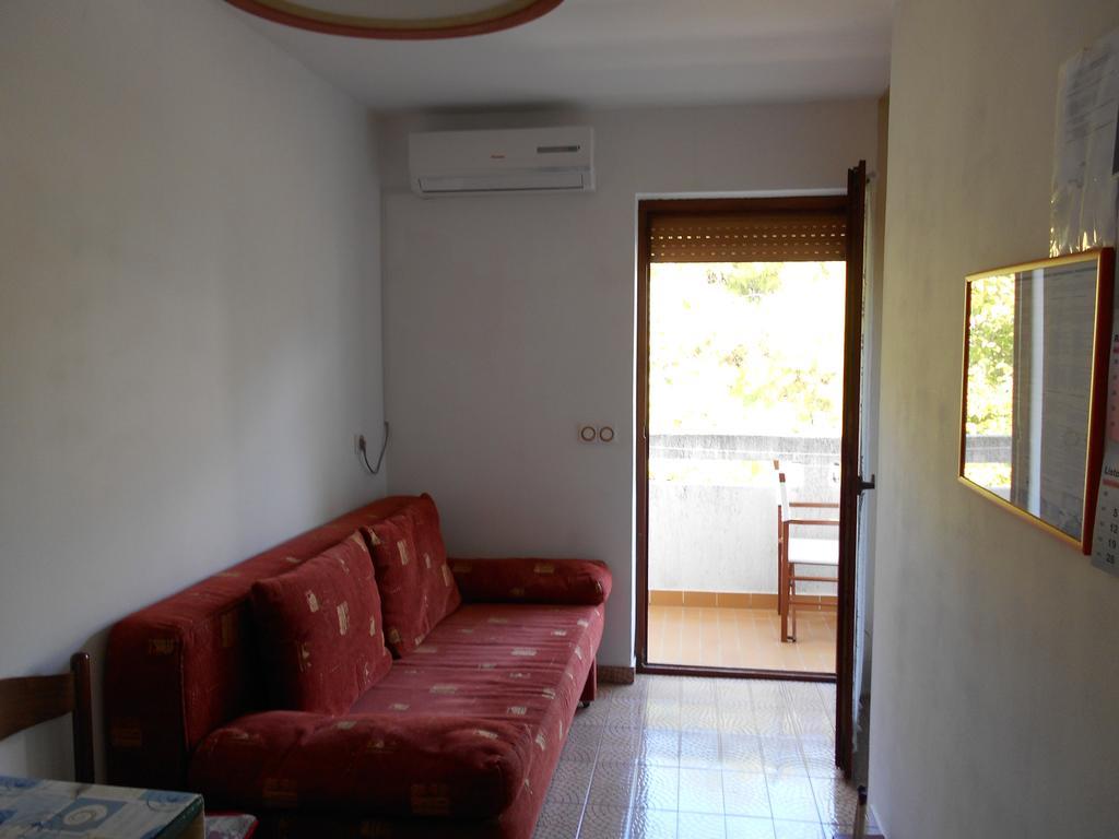 Apartments U Kapetana Punat Chambre photo